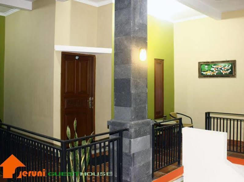Seruni Guest House Denpasar  Exterior photo