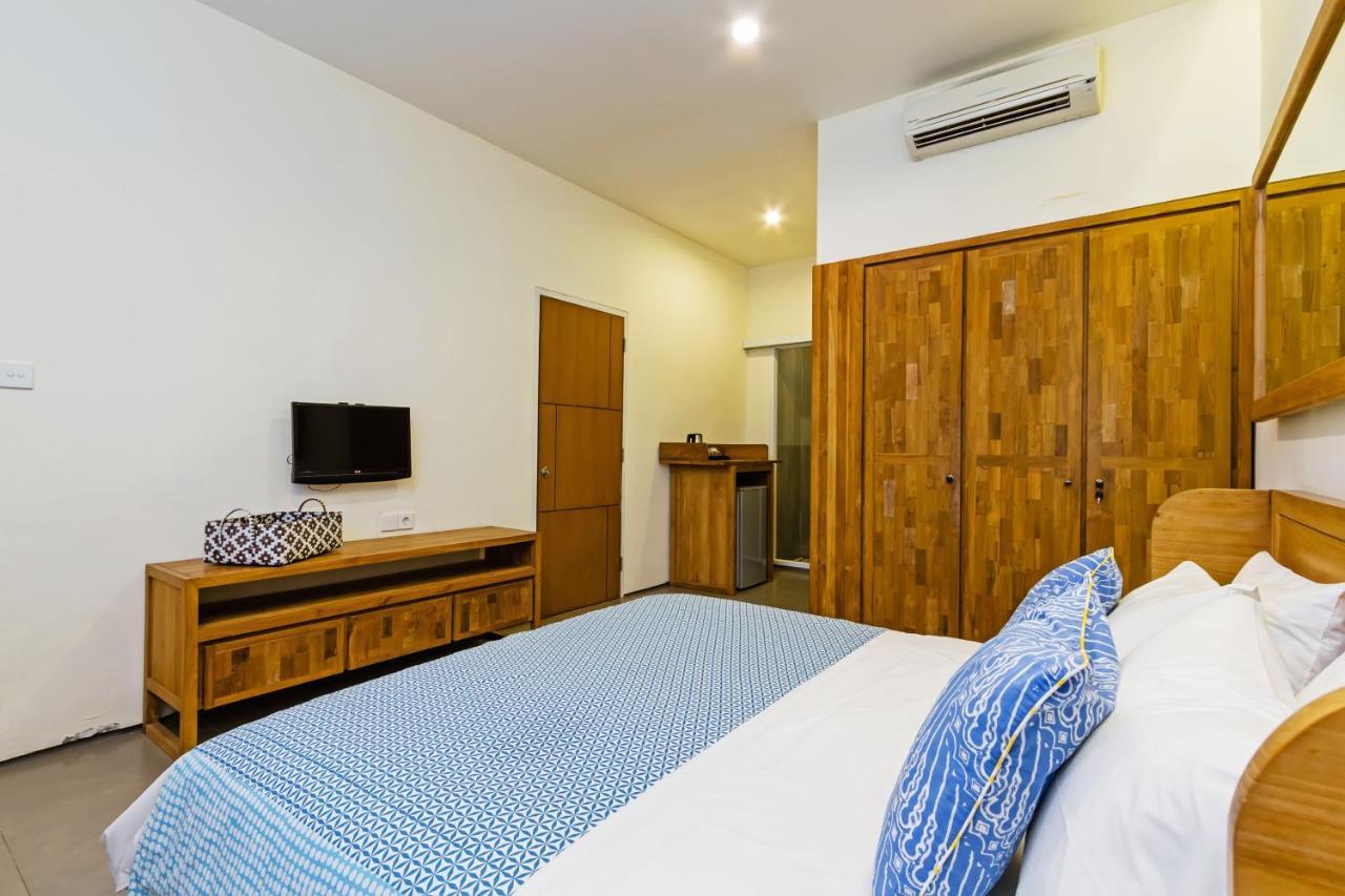 Seruni Guest House Denpasar  Exterior photo